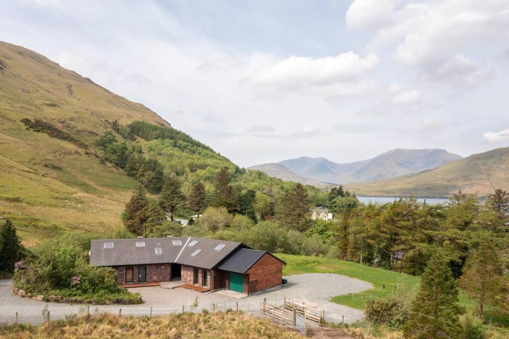 Heather Lodge With Sea And Mountain Views 리나운 외부 사진